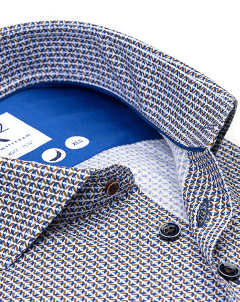 Manches extra longues. Chemise en coton 041 - Brown