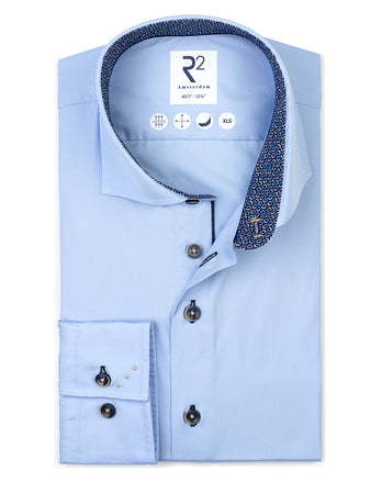 Manches extra longues. Chemise en popeline de coton 018 - Light blue