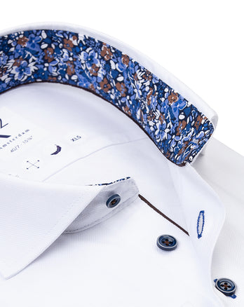 Manches extra longues. Chemise en coton Dobby 004 - White