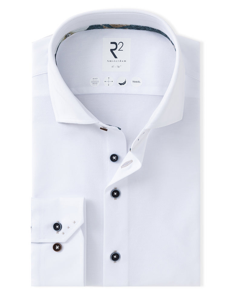 004 - White