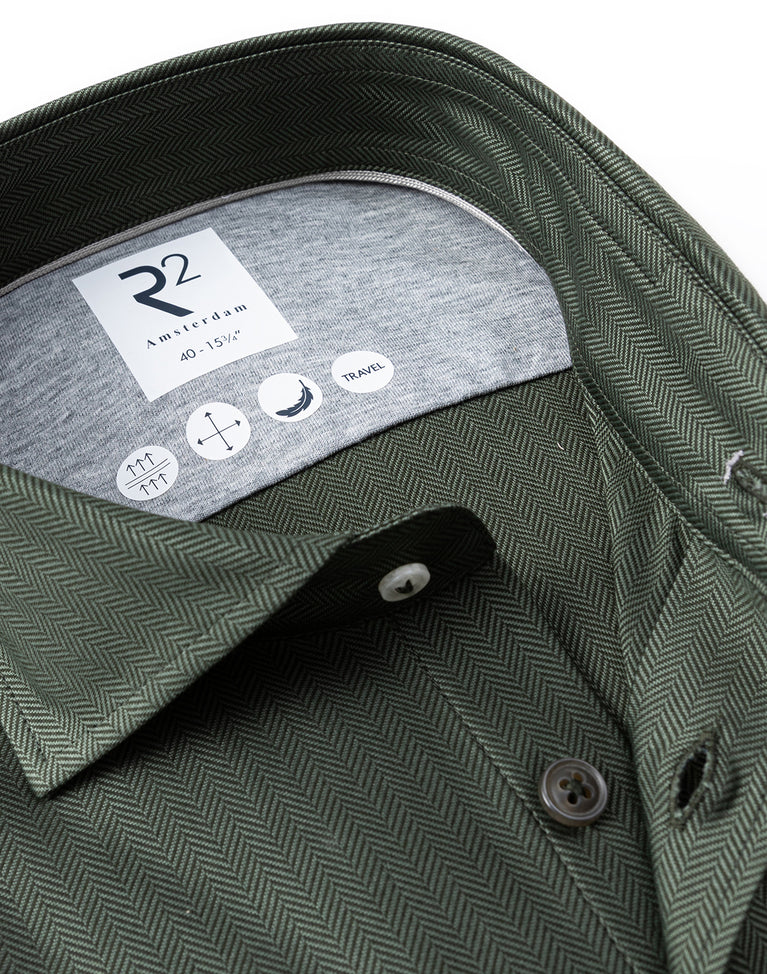 070 - Dark green