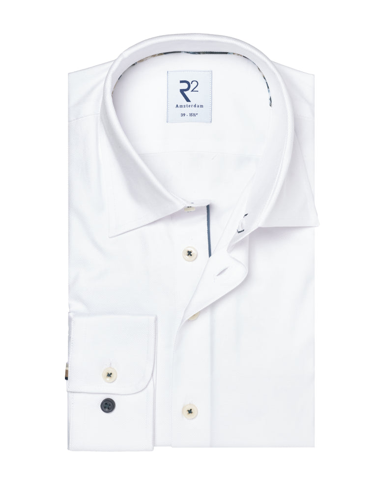 004 - White