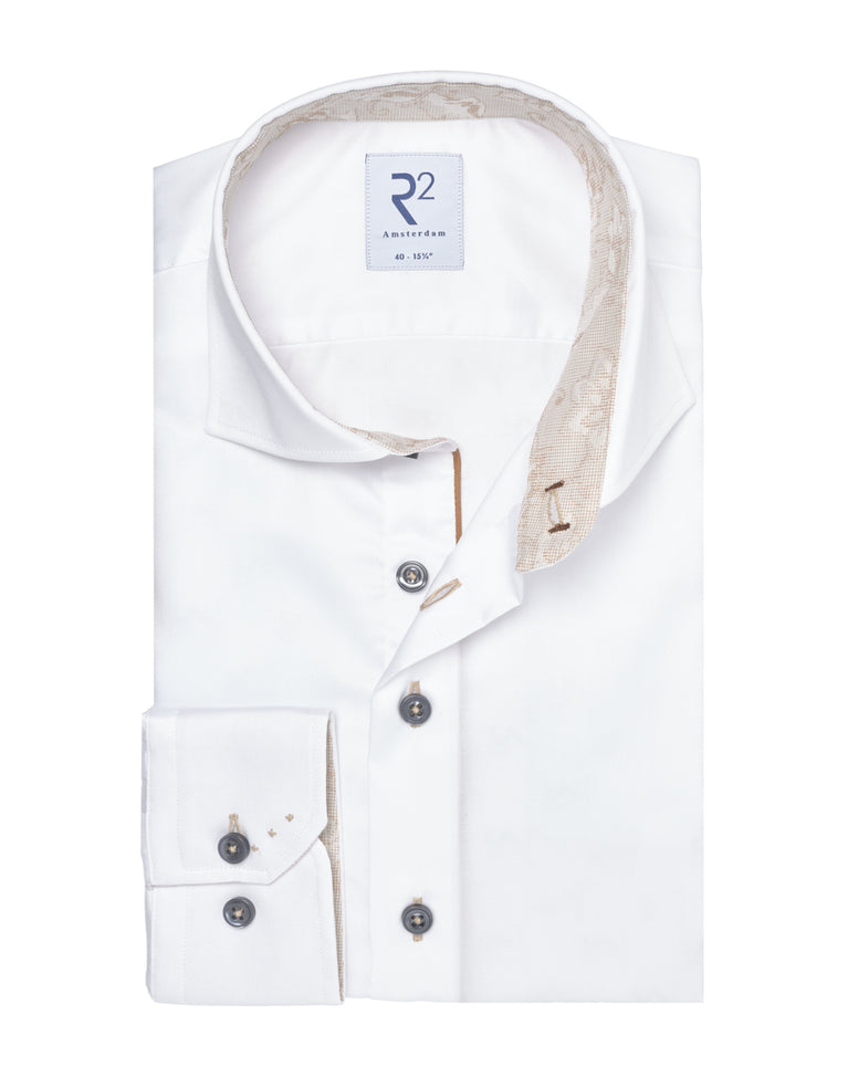 004 - White