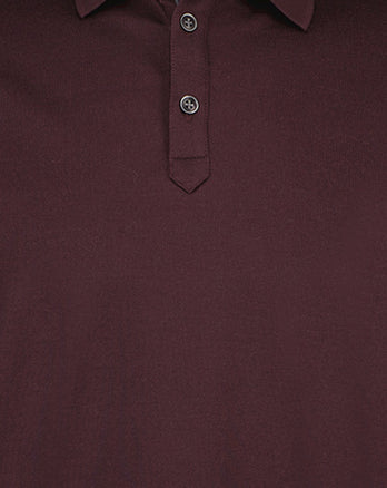 Extra lange Ärmel. Auberginefarbenes mercerisiertes Langarm-Polo bordeaux