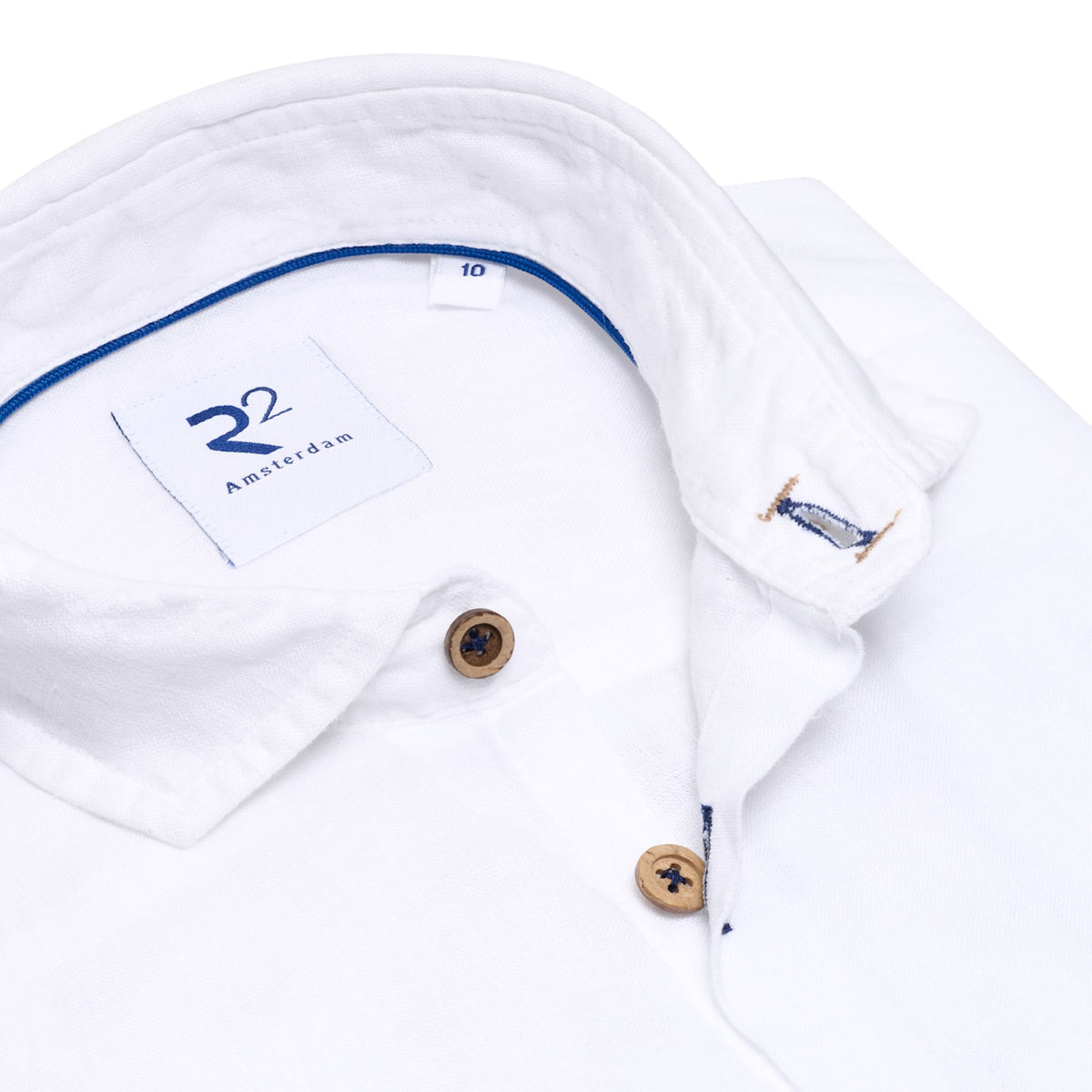 004 - White