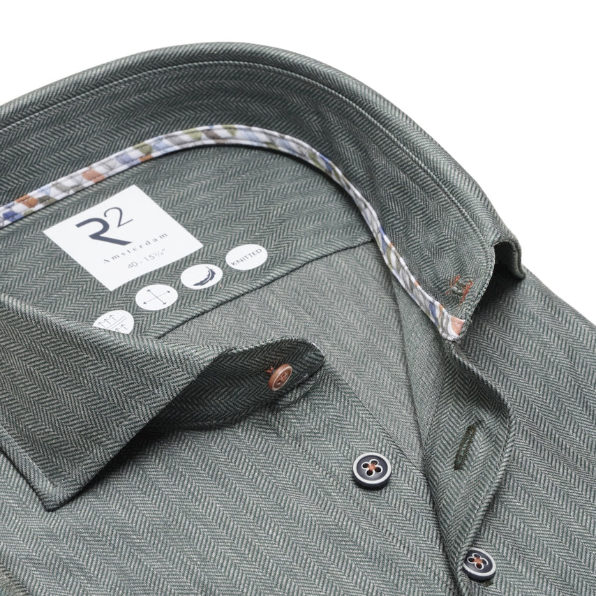 070 - Dark green