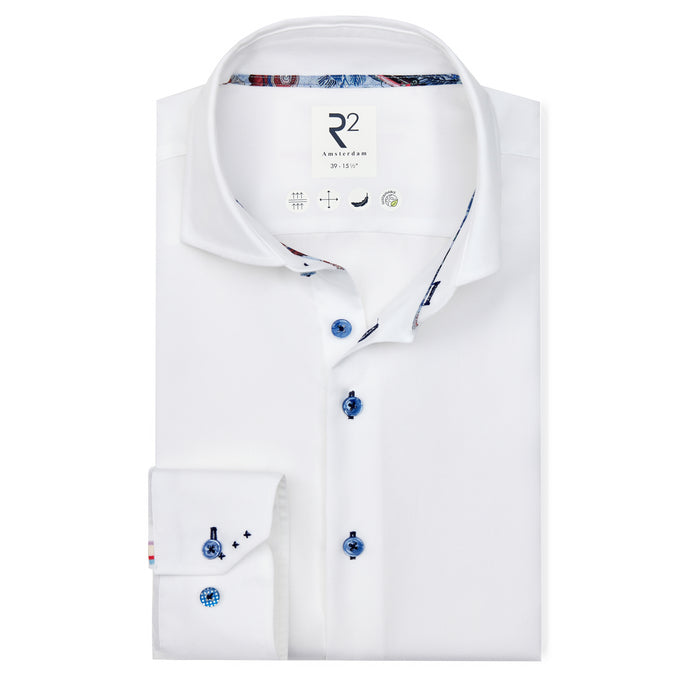 004 - White