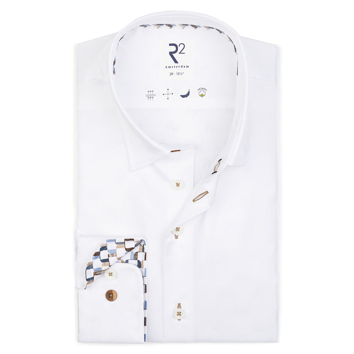 004 - White