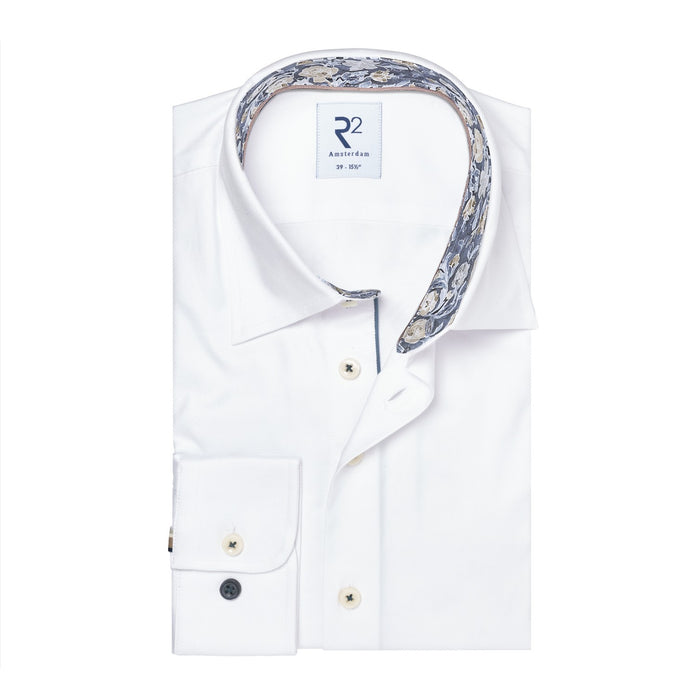004 - White