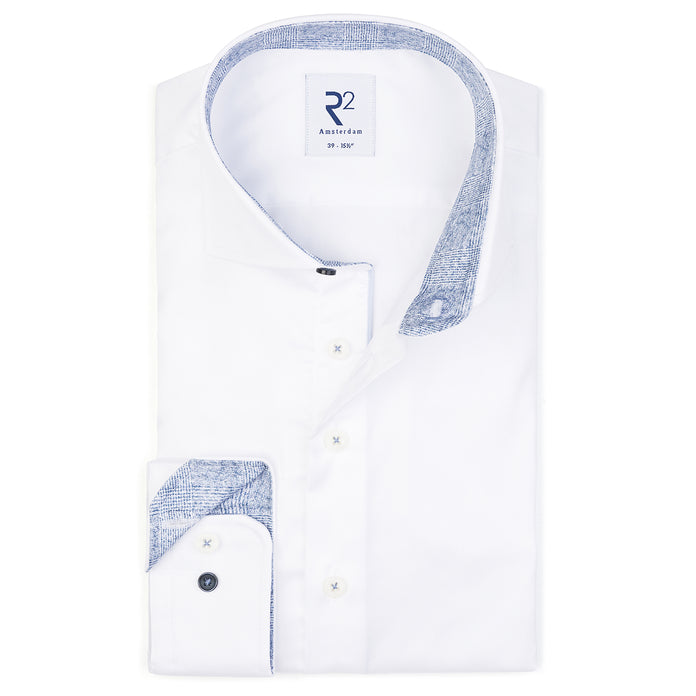 004 - White