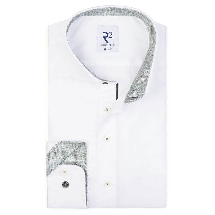 004 - White