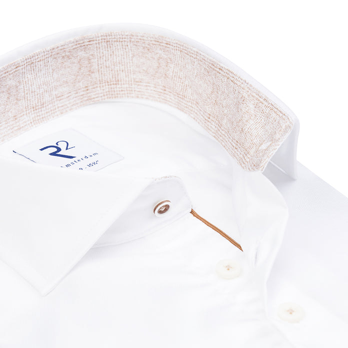 004 - White