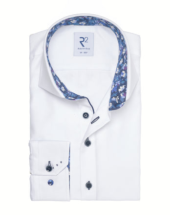 004 - White
