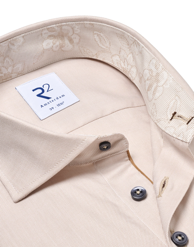 045 - Beige