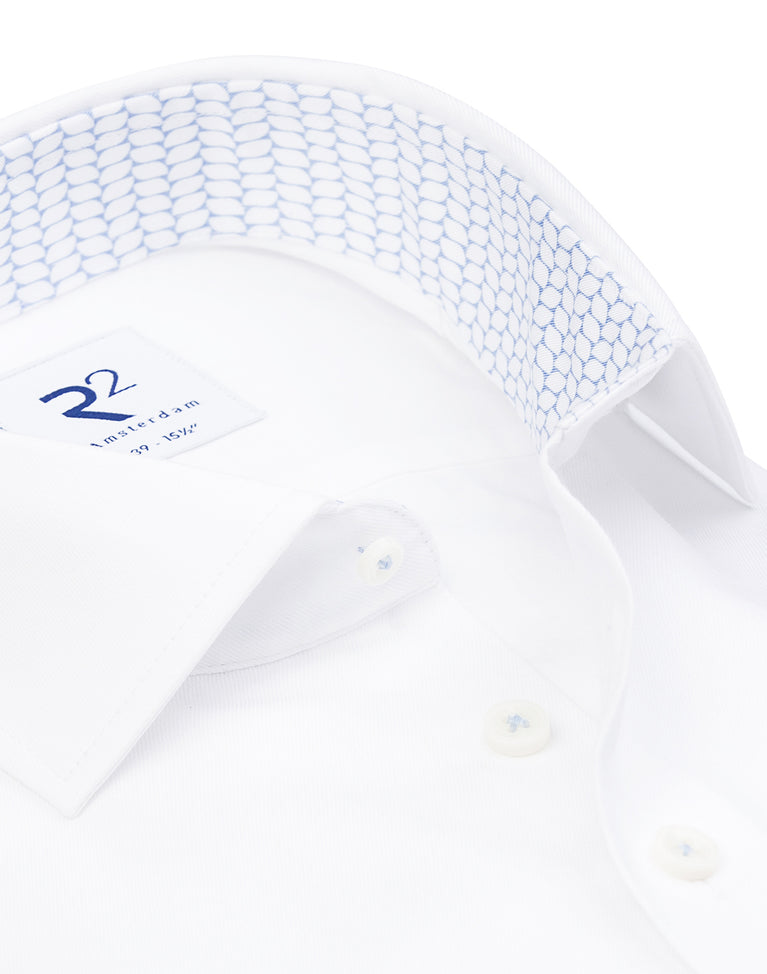 004 - White