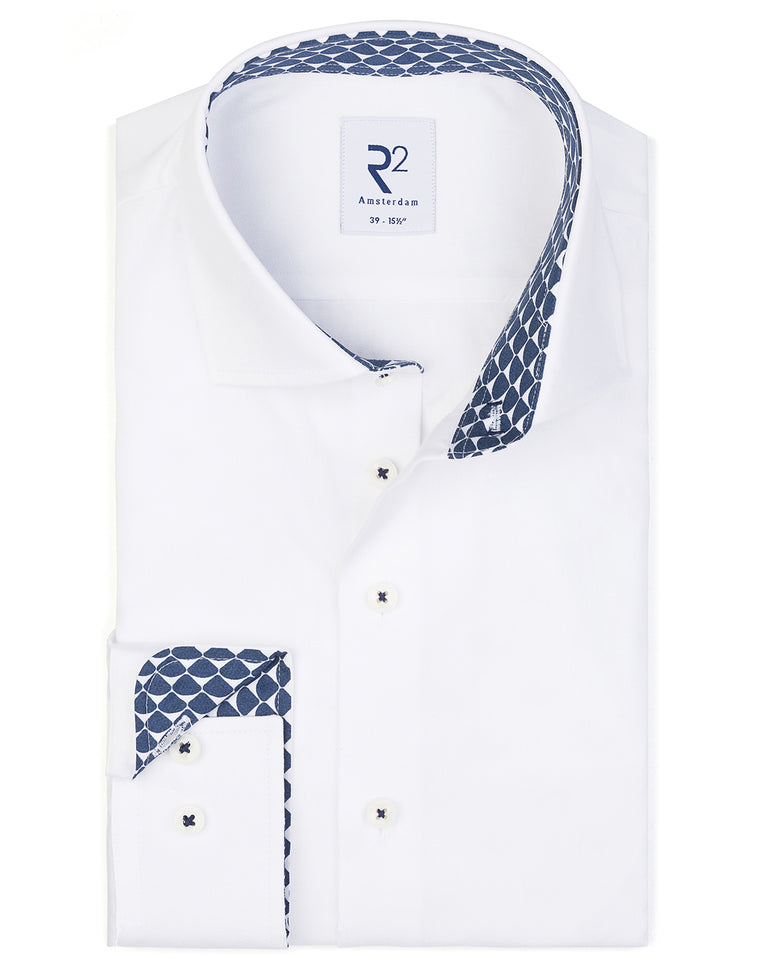 004 - White